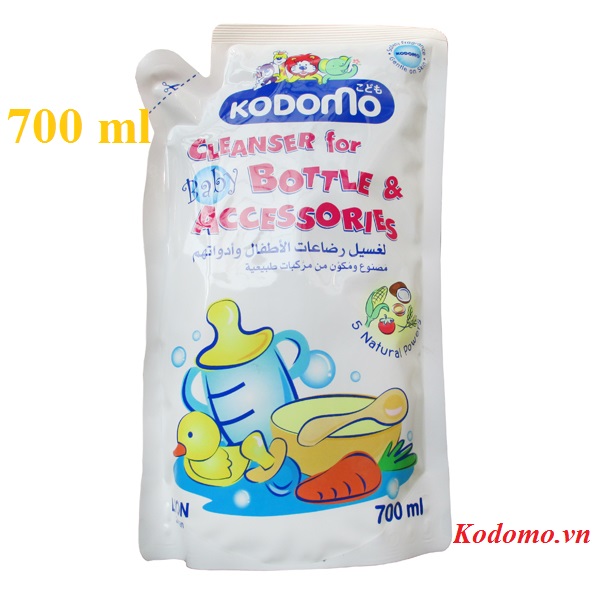 dung-dich-lam-sach-do-dung-kodomo-700ml